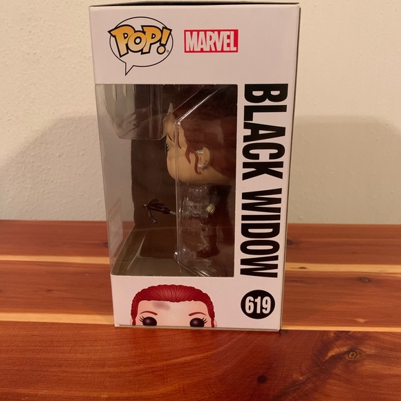 Funko Pop Black Widow - Picture 2 of 6